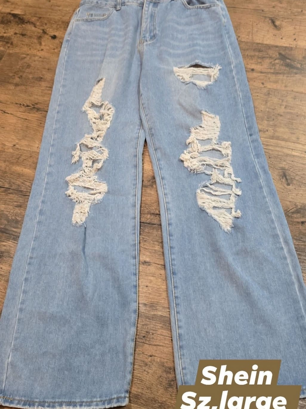 SHEIN Light Blue Distressed Wide-Leg Jeans